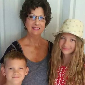 Meet your Posher, Rebecca